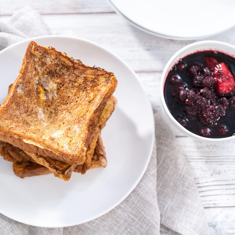 Delicious French Toast and Brunch Favorites